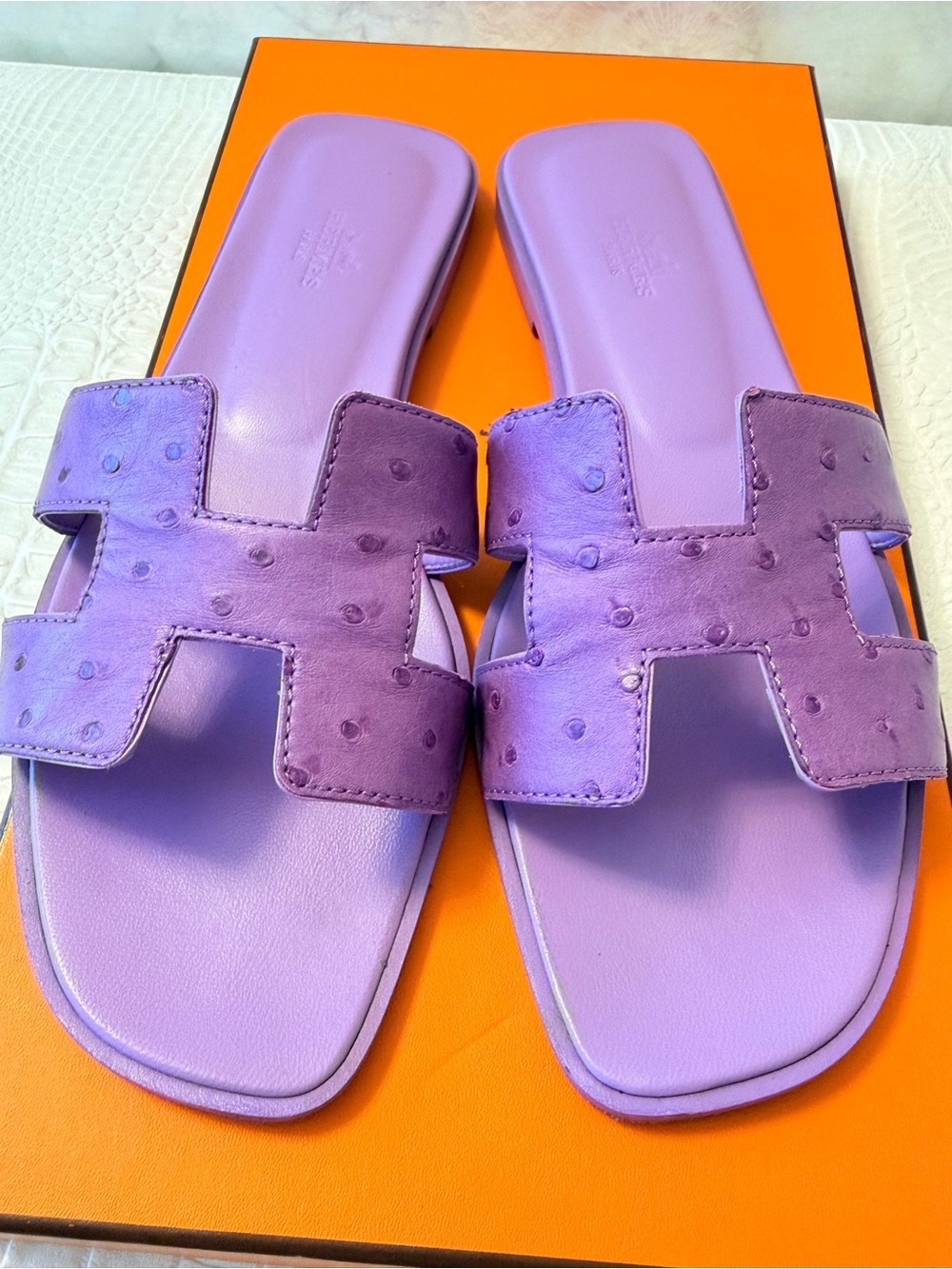 Hermes Oran sandals slides slippers lavender ostrich leather Size 39,5 ( 9,5) - Picture 3 of 16
